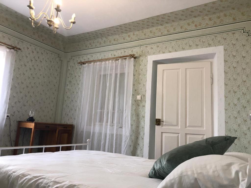 Maison d'hôtes Texas House à Novaci-Străini Extérieur photo
